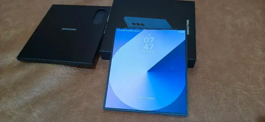 SAMSUNG Z FOLD 6 12/1TB - Image 3 of 9