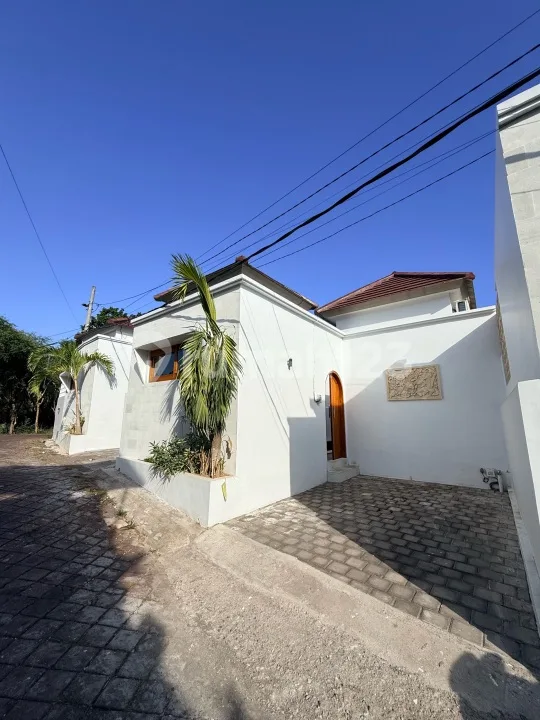 Dijual Villa Baru Siap Huni Murah Dekat Toll Bali Mandara Nusadua - Image 1 of 4