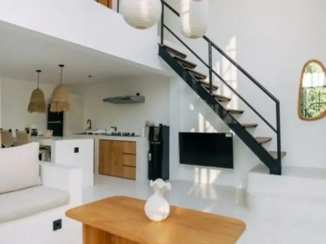 1 Bedroom Villa for sale in Balangan, Bali - Image 3 of 5