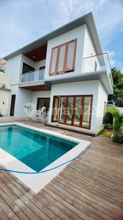 Villa Bangunan Baru Siap Huni Ada Pool Lokasi Strategis di Kutuh - Image 3 of 4