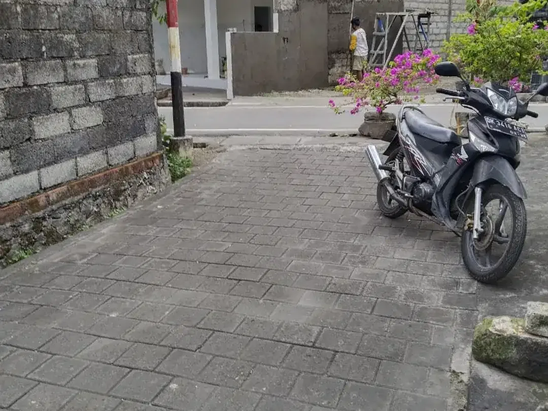 Dijual Tanah dan Bangunan di Jalan Utama Gunung Patas Denpasar Barat dengan Lebar Depan 26 Meter Cocok untuk Investasi - Image 3 of 6