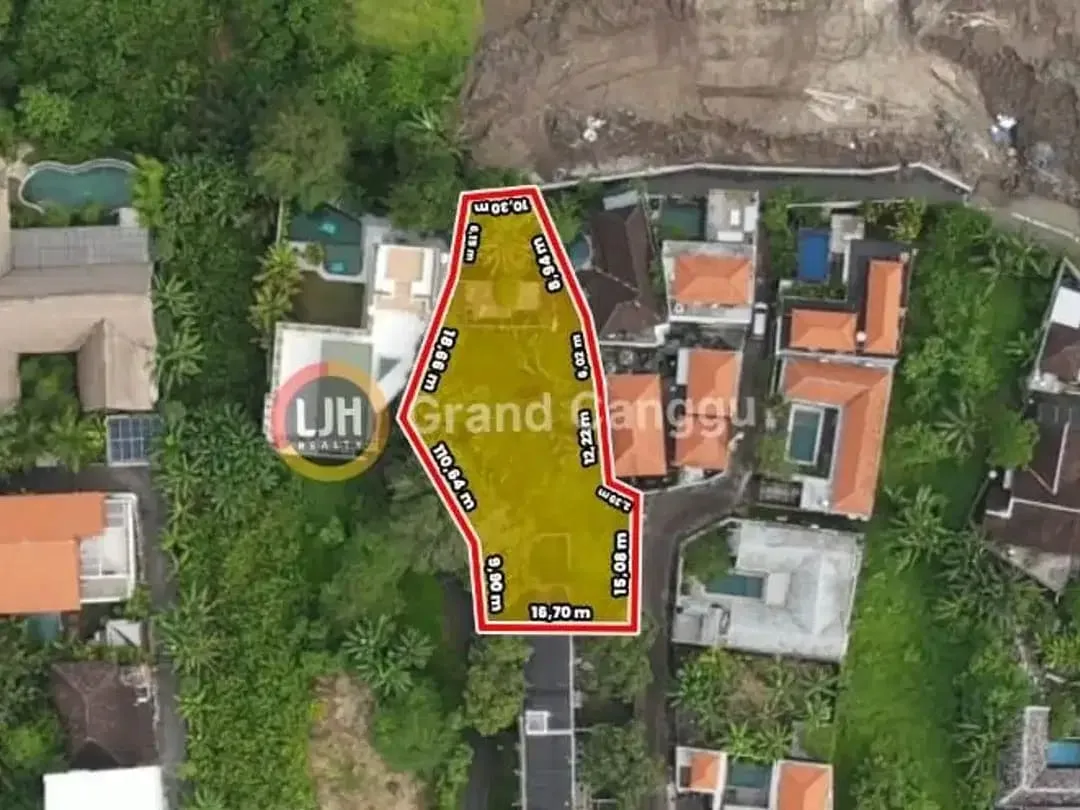 Tanah Dijual di Jl Tumbak Bayuh, Pererenan, Canggu, Bali - Image 1 of 9