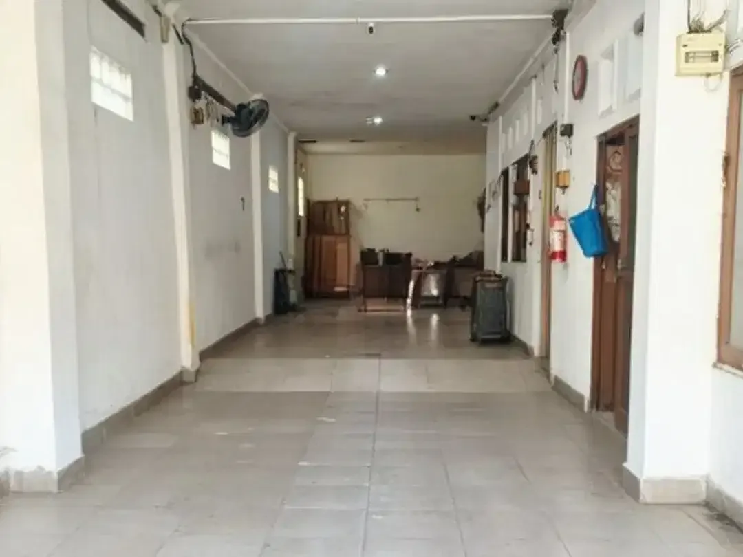 GEDUNG KANTOR LOKASI STRATEGIS DI KAPTEN REGUG DENPASAR - Image 5 of 10