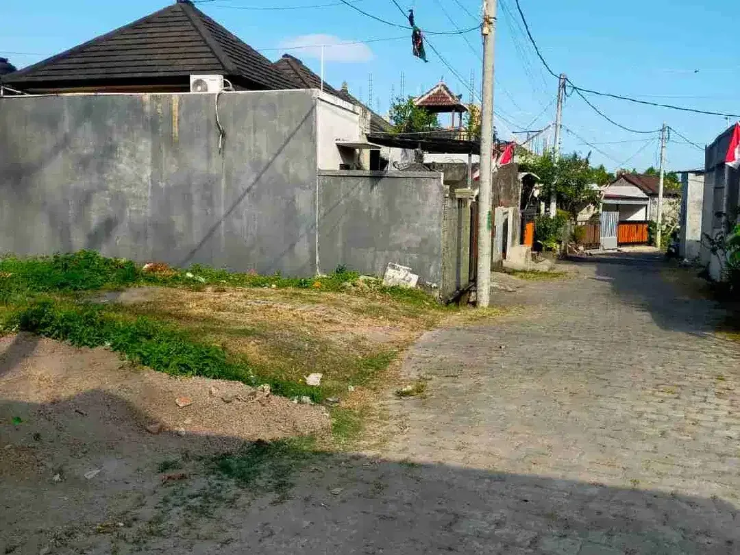 Di jual tanah luas 140 m2 di kawasan perumahan di kebo Iwa Utara Denpasar Deket pasar baru kandik dan Bali TV - Image 1 of 7