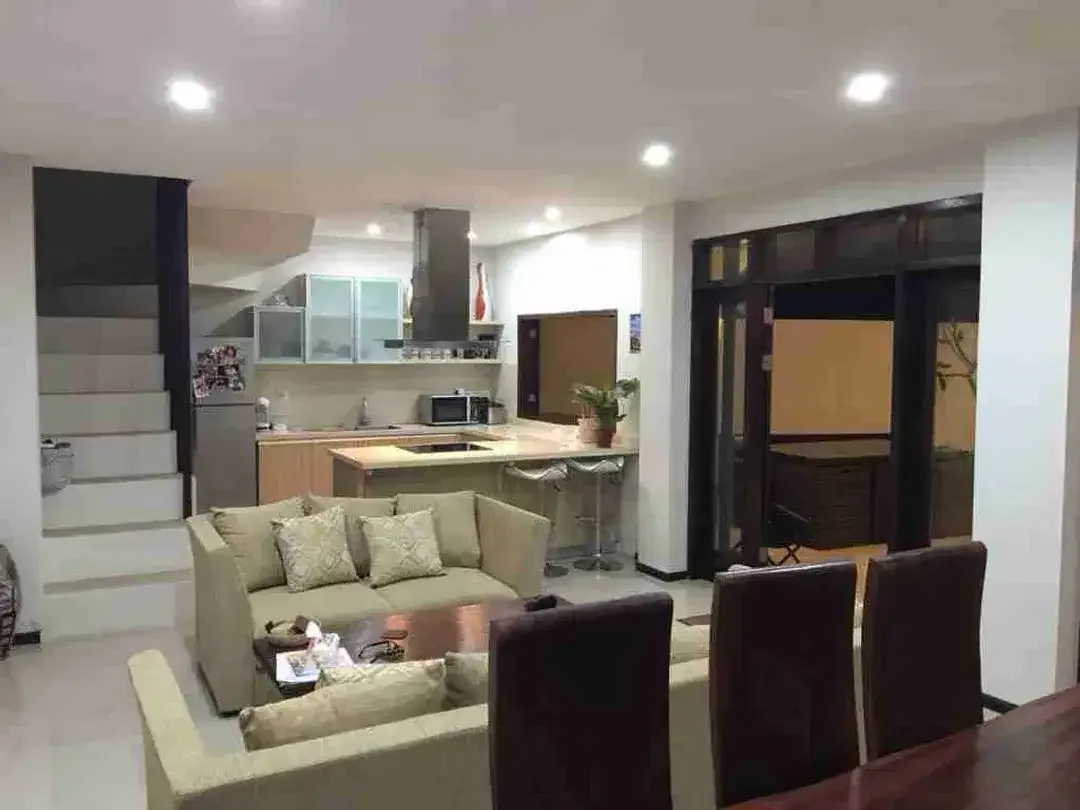 Cozy Modern Villa Jimbaran Bali: Fully Furnished dengan Private Pool dan Legalitas Lengkap - Image 2 of 10