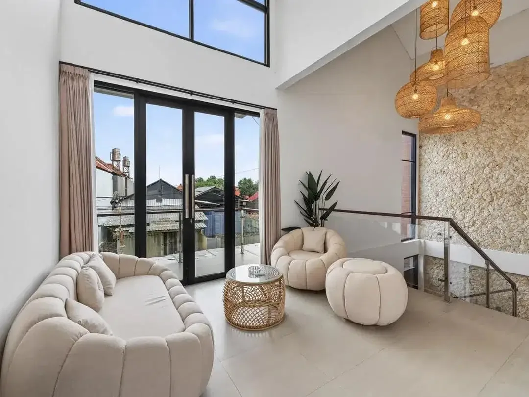 MODERN LUXURY LIVING VILLA IN MUDING KEROBOKAN - Image 9 of 10