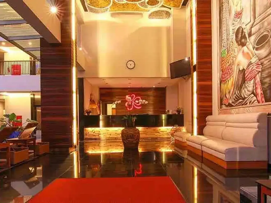For Sale 

Boutique Hotel Masih Aktif Bintang3 di Seminyak - Bali - Image 9 of 9