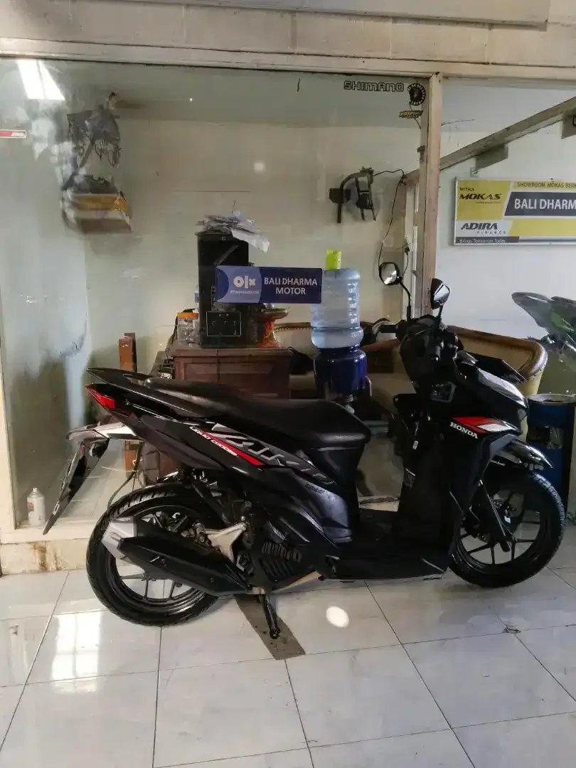 Hond Vario 125 CC thn 2022 cash Bali dharma motor - Image 1 of 5