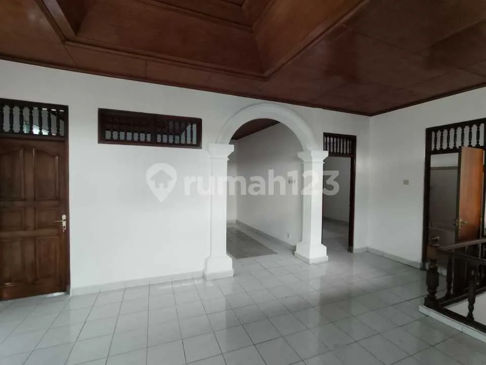 Rumah Sewa 4 Bedroom Sekar Tunjung Denpasar Timur - Image 4 of 4