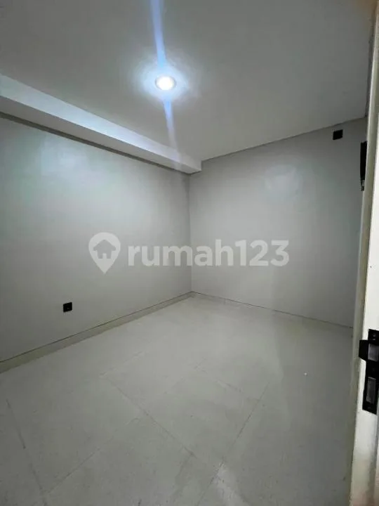 Rumah Baru Siap Huni 4 Kamar Area Pemogan Denpasar - Image 3 of 4