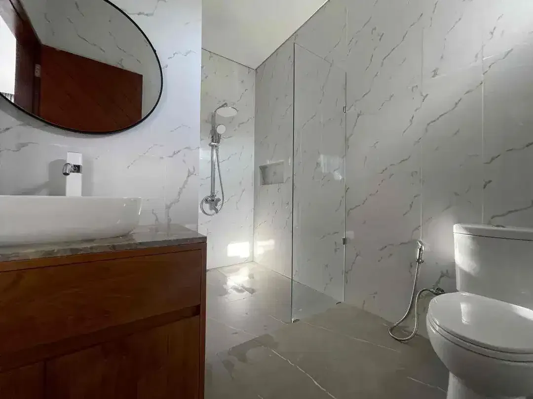DIJUAL / DISEWAKAN TAHUNAN – RUMAH MODERN DI UNGASAN - Image 5 of 9