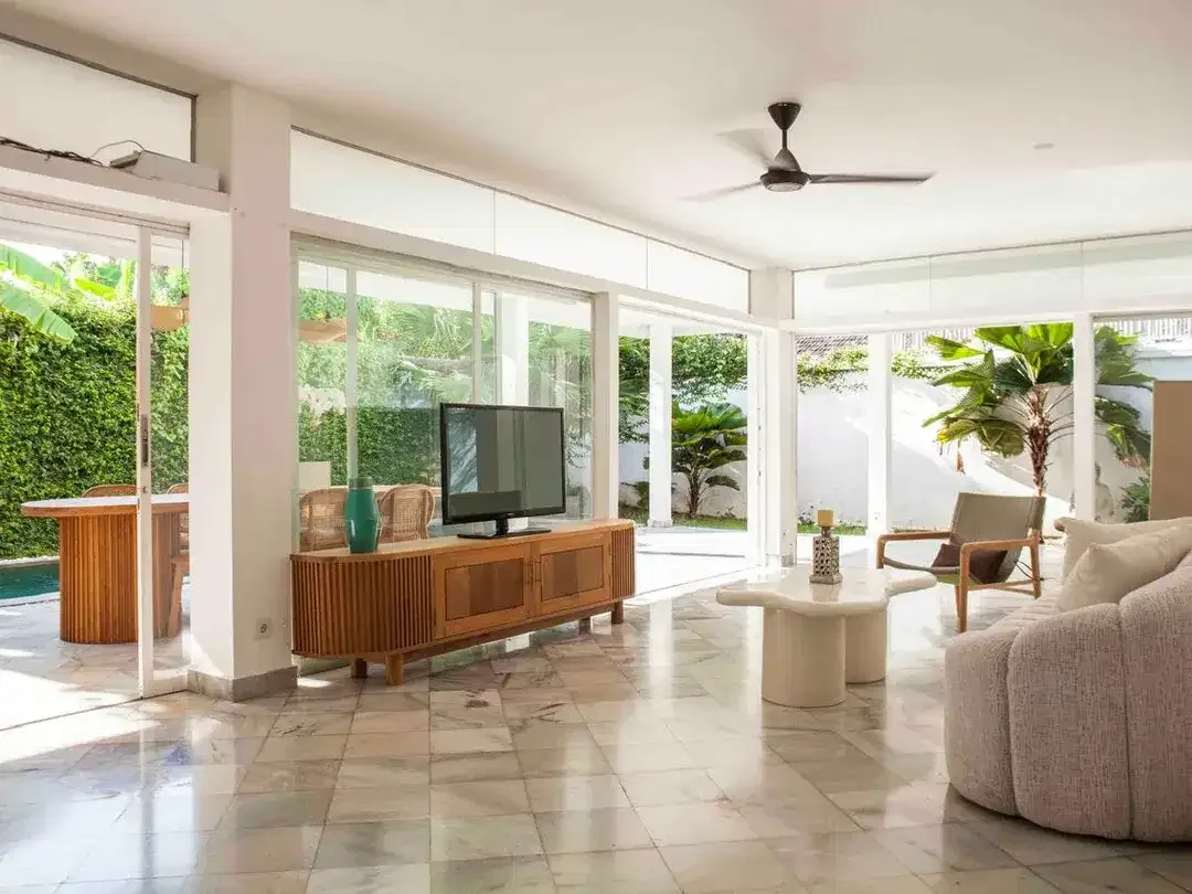 Freehold Villa For Sale in Central Beraban Seminyak Area - Image 7 of 10