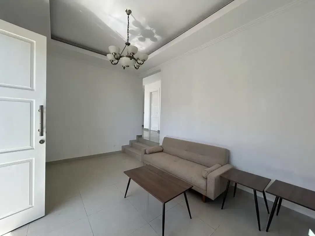 Rumah Mewah Di Buluh Indah Gatsu Barat Dkt Mahendradatta Cargo Ubung - Image 8 of 10