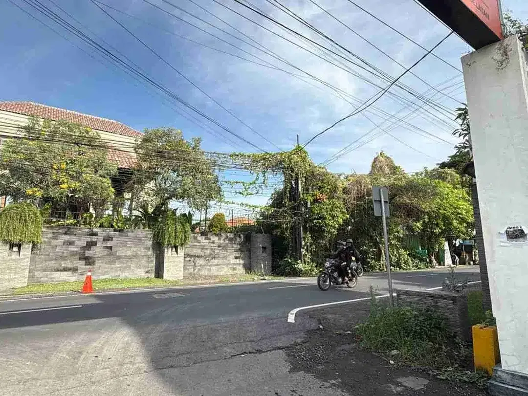 Buc Tanah Premium 12Are Strategis Raya Utama Tk Badung Renon Jl12mtr - Image 1 of 5