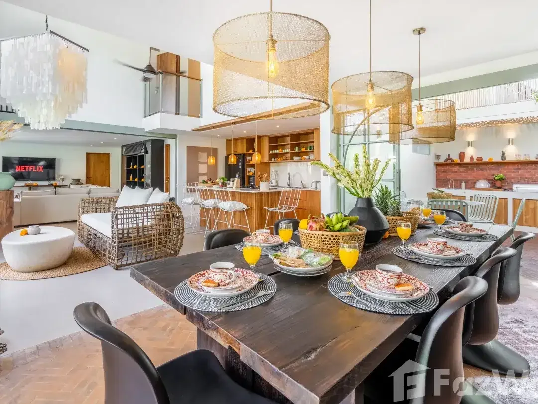 4 Bedroom Villa for rent in Seminyak, Bali - Image 5 of 10