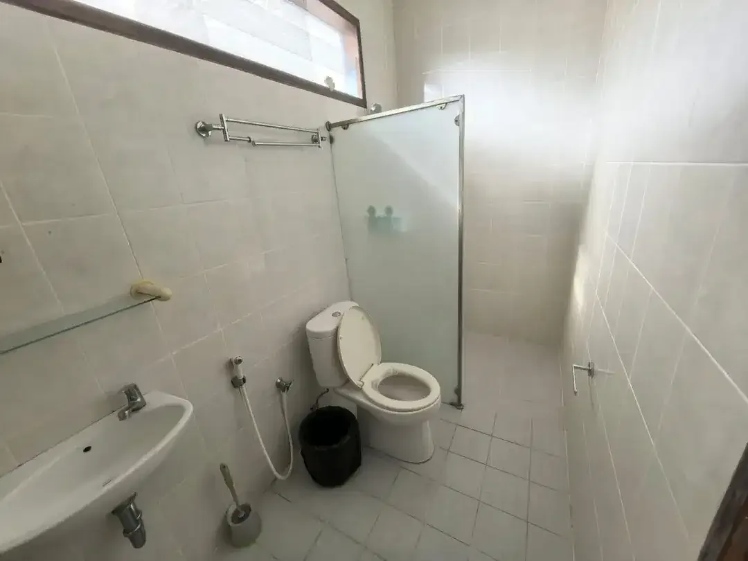 Dijual Rumah Modern One Gate System with Public Swimming Pool di Goa Gong, Jimbaran. - Image 3 of 10