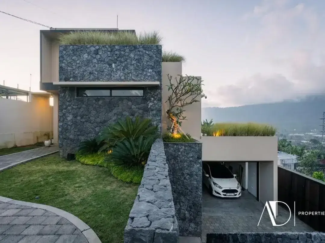 FREEHOLD | 4-BEDROOM HILLSIDE VILLA IN BEDUGUL - Image 4 of 10