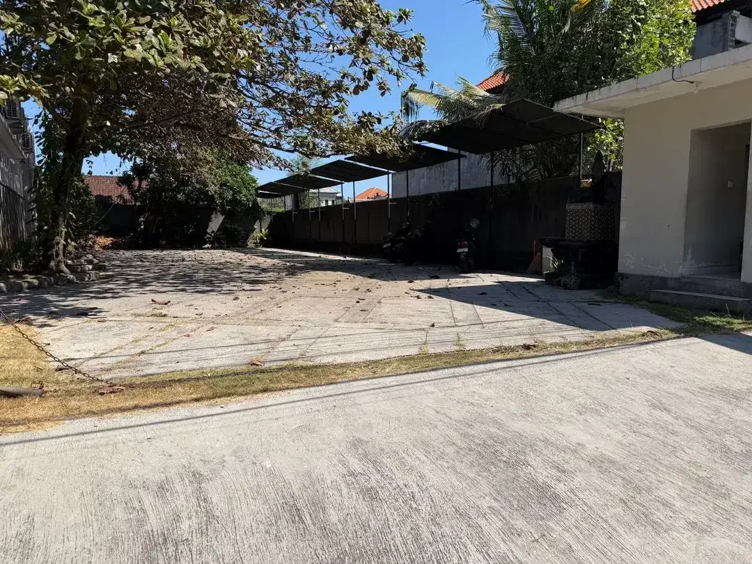 Disewakan Gedung Dengan Tanah Yang Luas Di Area Renon - Image 7 of 7