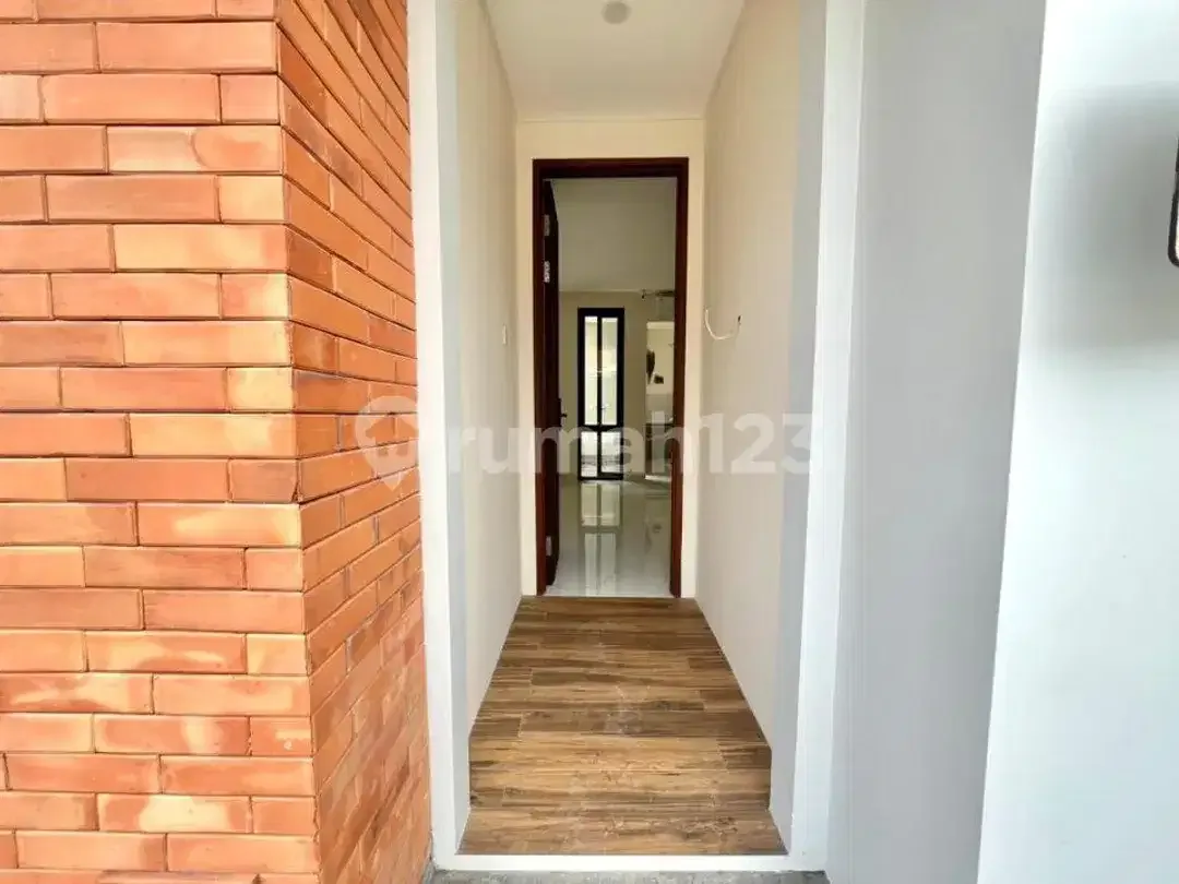 For Sale Modern House Freehold 2Minutes From Bali Mandara Toll Gate - Image 2 of 10