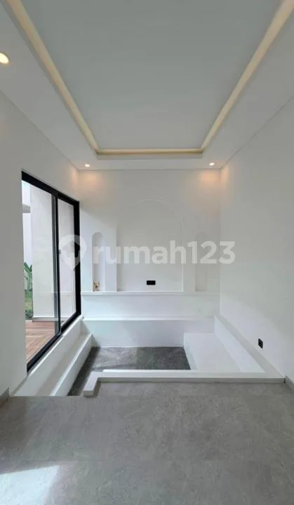 Brandnew Nonefurnished Villa Near To Seseh Beach - Image 4 of 4