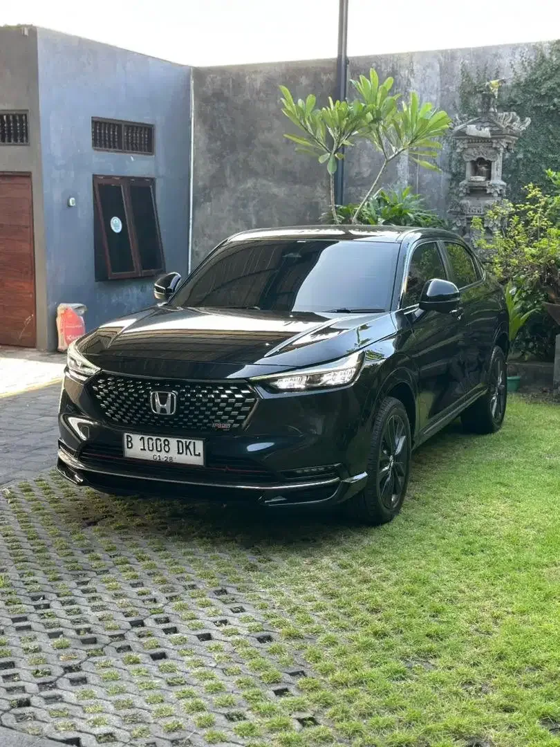 HRV RS 2022 TURBO MATIC LOW KM TERIMA DK ISTIMEWA SIAP PAKAI - Image 2 of 10