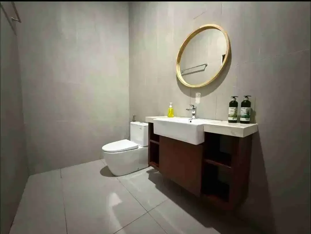 dijual villa baru lantai 1 lokasi cemagi - Image 4 of 9