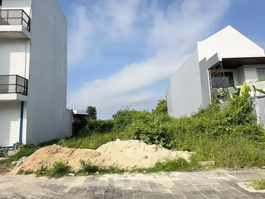 Dijual Tanah 224m2 di Lingkungan Villa Kompleks Ungasan Bali - Image 1 of 10