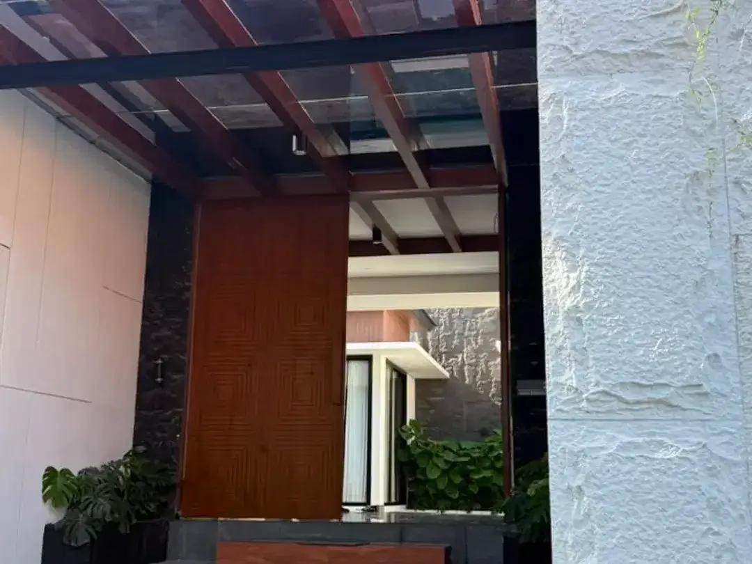 Villa Modern Tropical Di Bidadari, Seminyak - Image 4 of 10