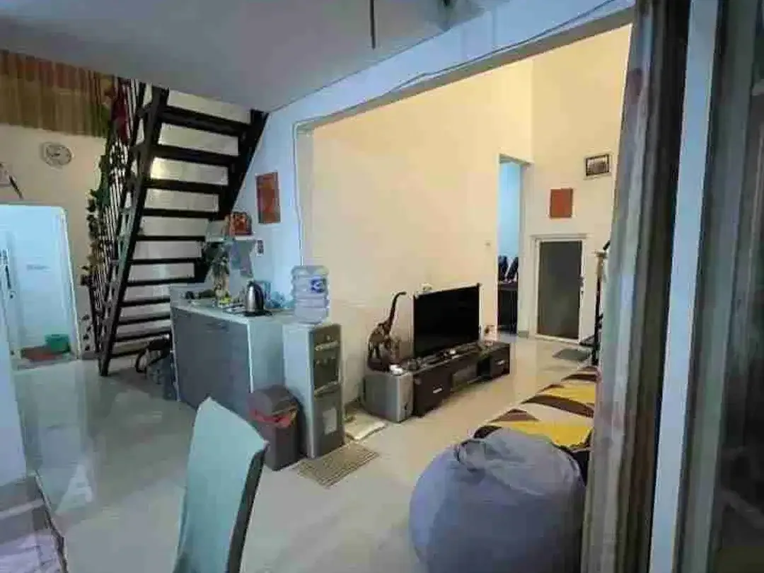 guesthouse fully Furnished puri gading strategis buc SHM IMB lengkap - Image 6 of 10