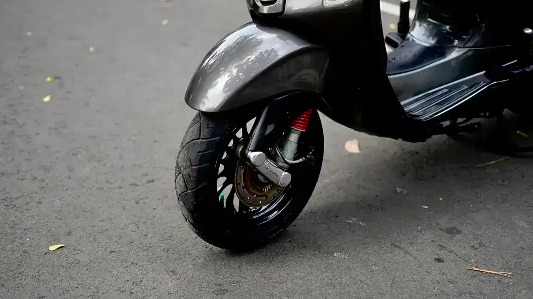 VESPA SPRINT 150 IGET ABS 2018 GREY - TERMURAH - Image 6 of 8