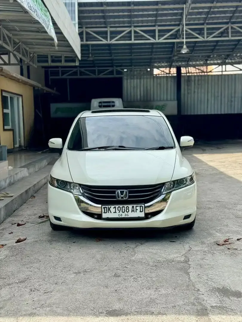 Honda Odyssey RB3 2.4 AT - 2010 - Image 2 of 9