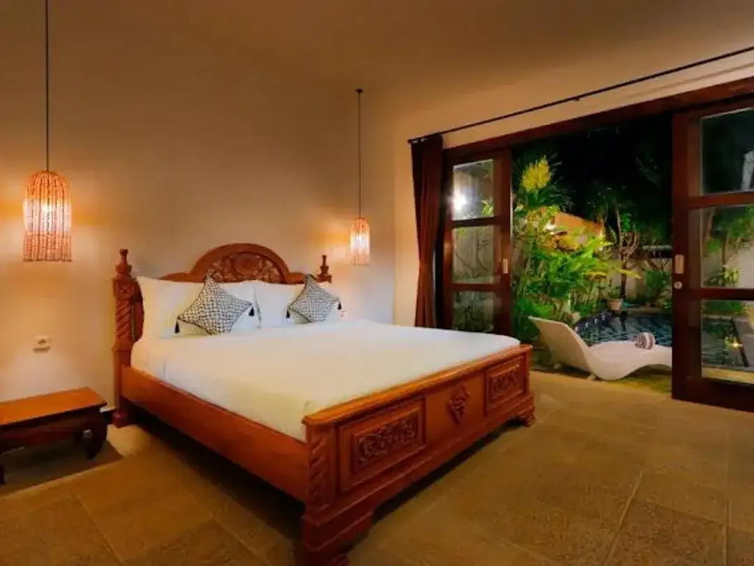 Villa di Kawasan Pariwisata Dekat Pantai Double Six Seminyak - Image 8 of 10