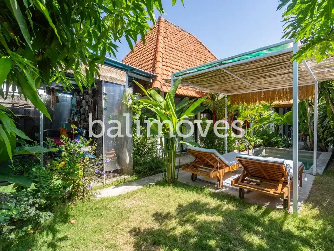 Vila Desain Tradisional Dijual di Sanur - Image 2 of 10