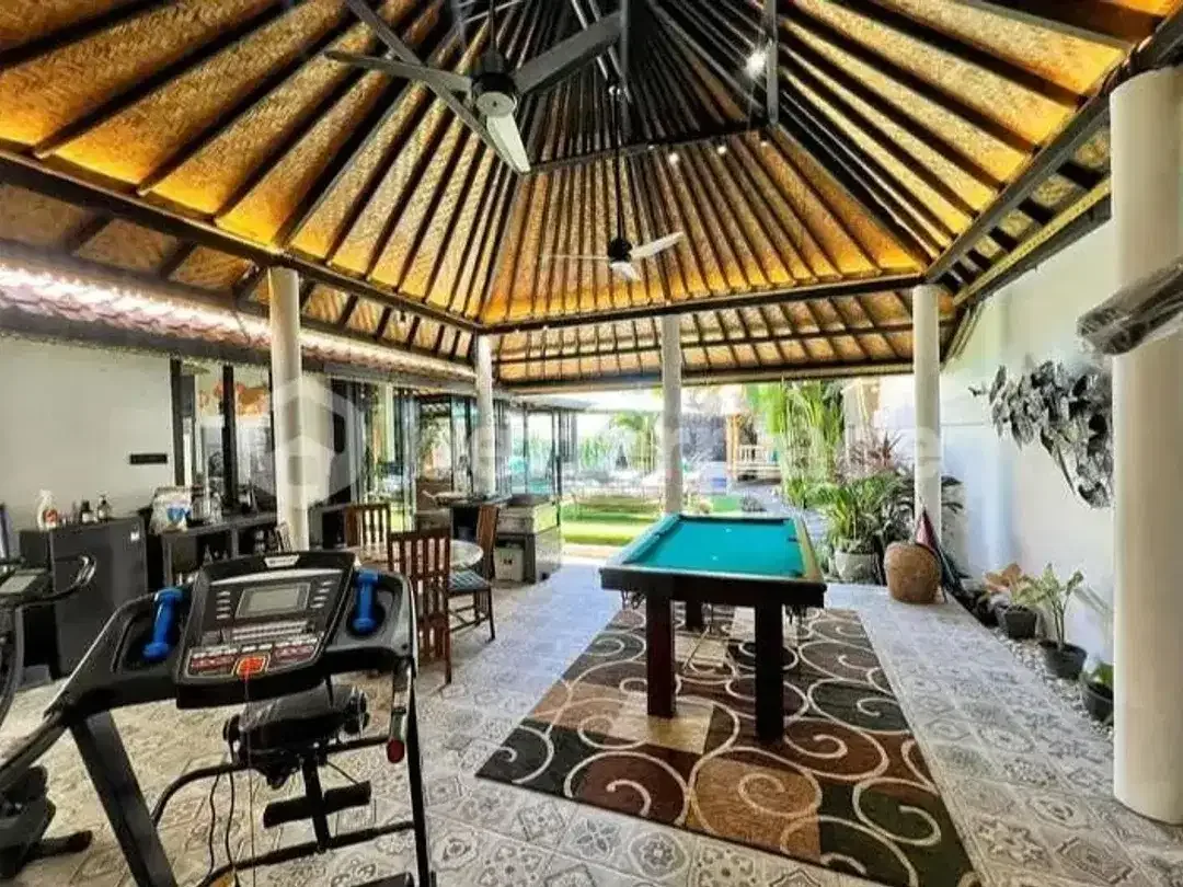 Balinese Modern 4-Bedroom Villa in the Heart of Seminyak, A Few Minutes to The Beach - Image 5 of 10