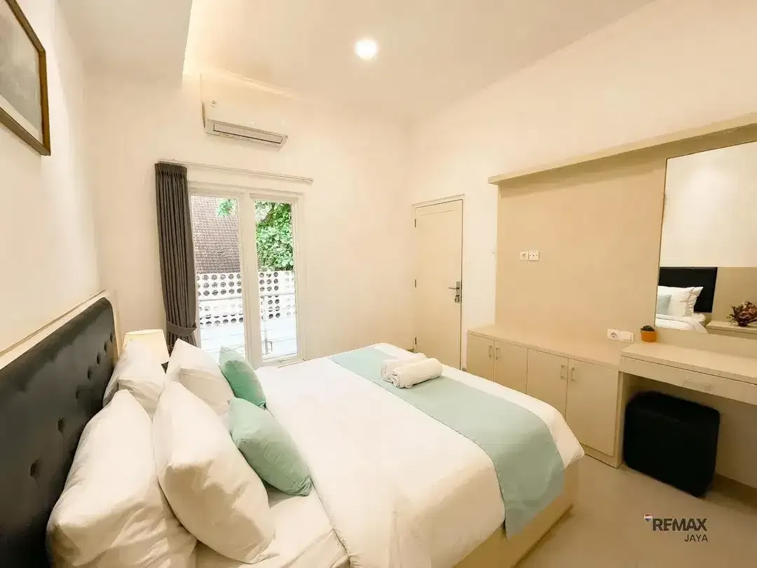 Villa Fully Furnished 3 Kamar Tidur Dijual di Canggu Tibubeneng - Image 8 of 10
