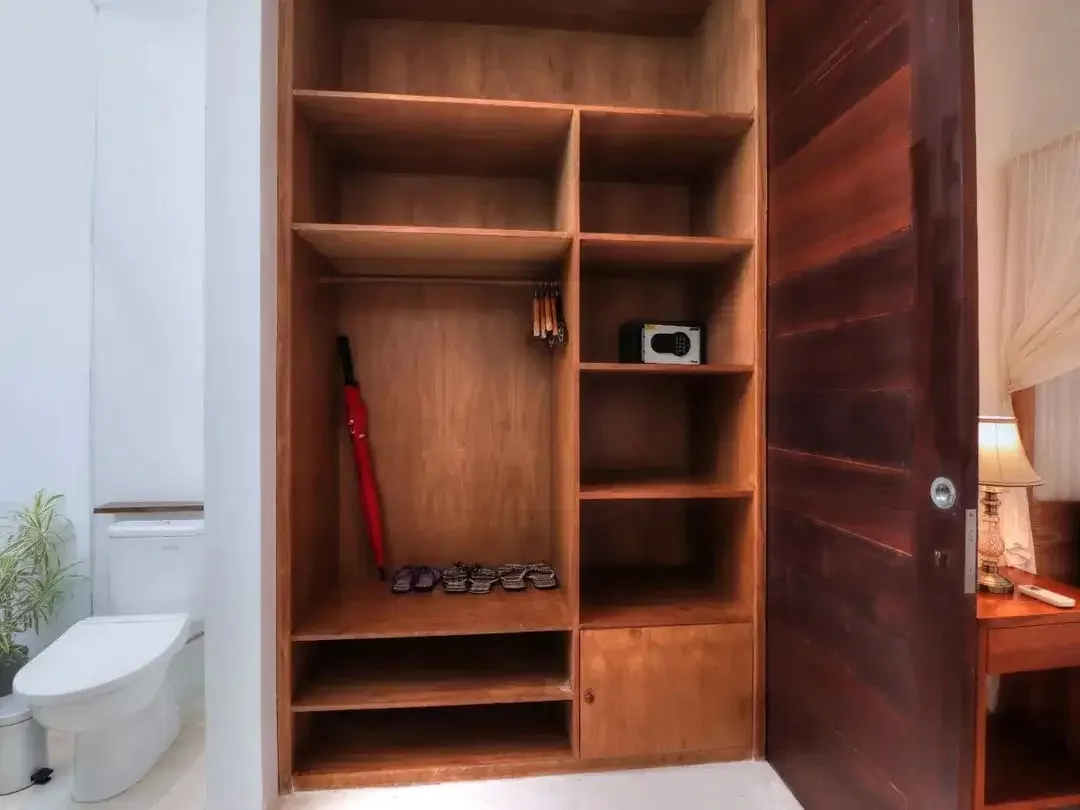 Prime 4 Bedroom Leasehold Villa Near Seminyak Beach Bali for Sale Leasehold - Image 7 of 10