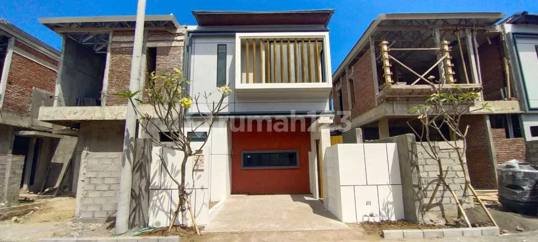 Villa Exclusive One Gate Dekat Pantai Dan Sanur - Image 2 of 4