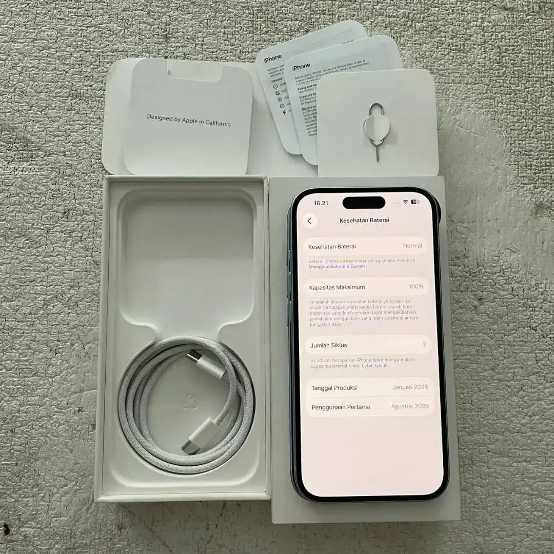 iPhone 15 iBox SA/A Warna Biru 128GB - Image 2 of 3