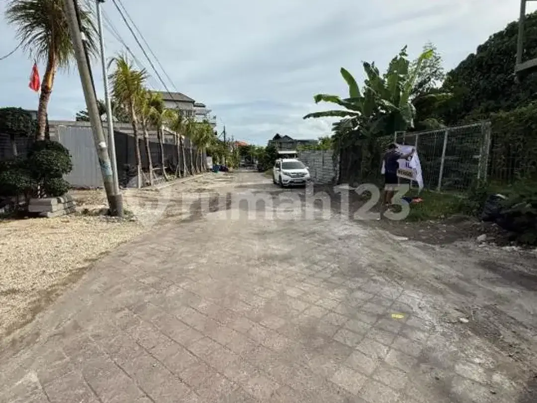 Tanah Luas di Legian - Image 2 of 8