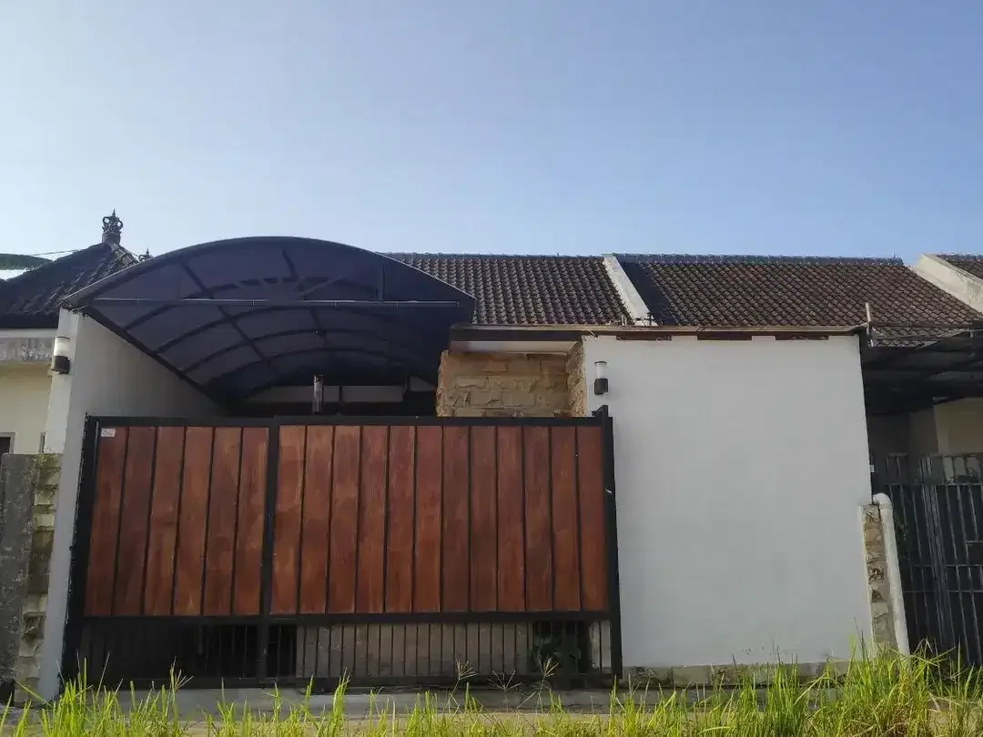 Dijual rumah di Saba, Gianyar. Semi Furnished - Image 1 of 10