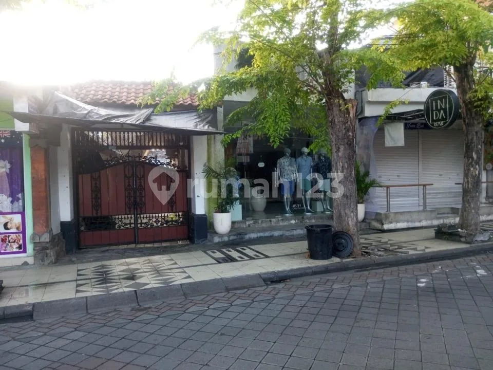 Di Jual Tanah Free Bangunan Lokasi Sangat Strategis Pinggir Jalan Pusat Pariwisata Street Legian - Image 1 of 4