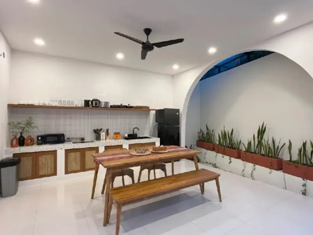 Villa Dia, Contemporary 2 Bedrooms Villa in Tibubeneng Canggu - Image 3 of 10