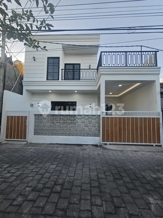 Rumah Tinggal Nyaman 2 Lantai One Gate System Didenpasar - Image 1 of 4