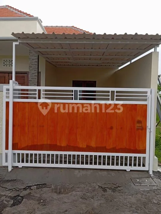 Disewakan Rumah Lantai I di Kawasan Renon Jl. Tukad Bilok Gg Harum - Image 2 of 4