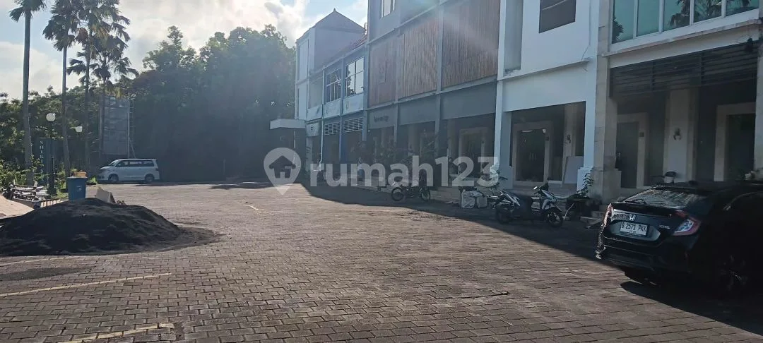Dijual Ruko Yang Berlokasi Di Sahadewa Plaza, Pecatu Indah Resort - Image 3 of 4
