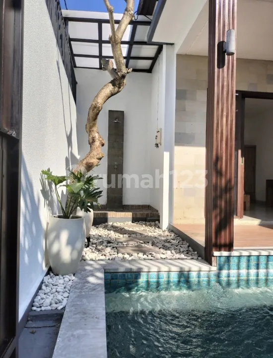 Villa Disewakan di Kerobokan Badung Bali Available 2 Unit - Image 4 of 4
