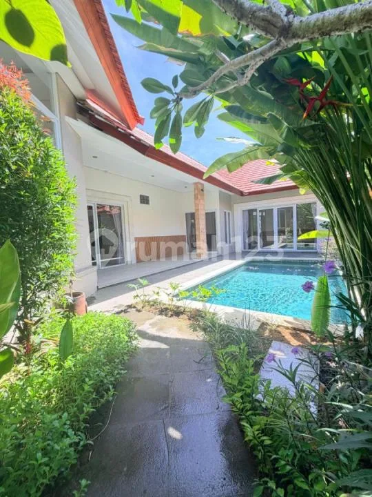 Disewakan Villa Sanur - Image 2 of 4
