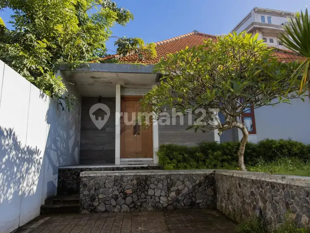 Disewakan Villa Super Elegan Tropika Modern Jimbaran - Image 5 of 5
