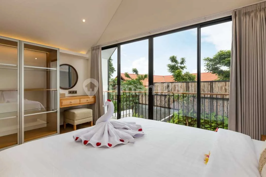Exclusive 2-In-1 Scandinavian Mezzanine Beachside Villa Complex In Pering Gianyar | 2-Min Walk To The Beach - Image 4 of 4