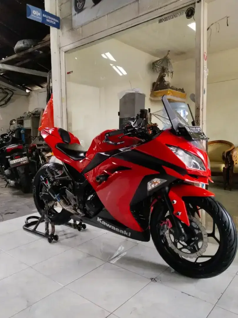 KAWASAKI NINJA 250 TAHUN 2015 PAJAK OFF 1X SURAT LENGKAP - Image 5 of 9